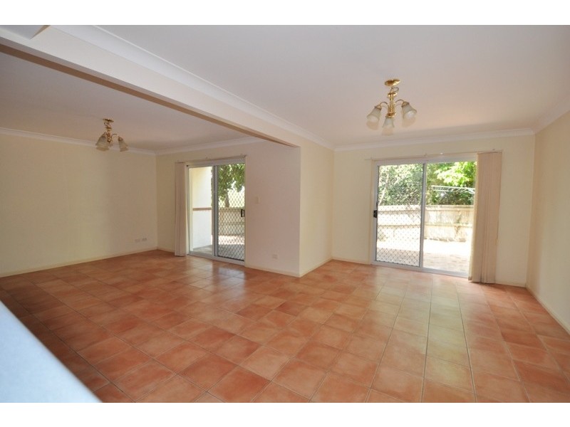 11/580 Seventeen Mile Rocks Rd, Sinnamon Park QLD 4073
