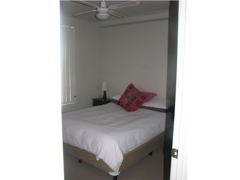 2 Geraldton Drive, Varsity Lakes QLD 4227