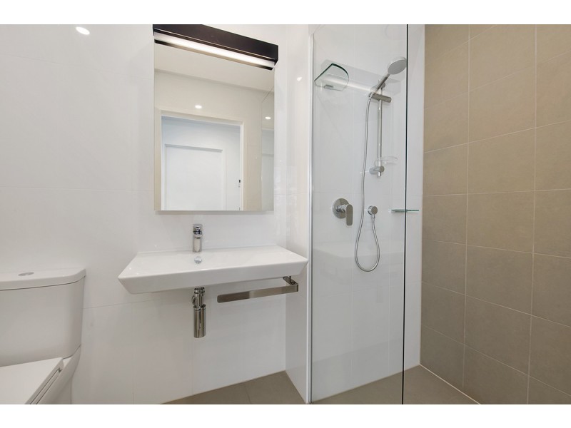 Milton QLD 4064