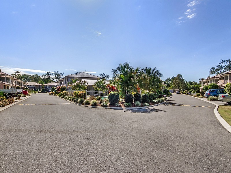 8/26 Petersen Road, Morayfield QLD 4506