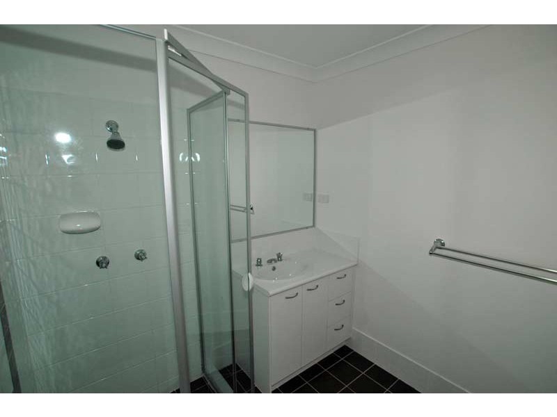 Meadowbrook QLD 4131