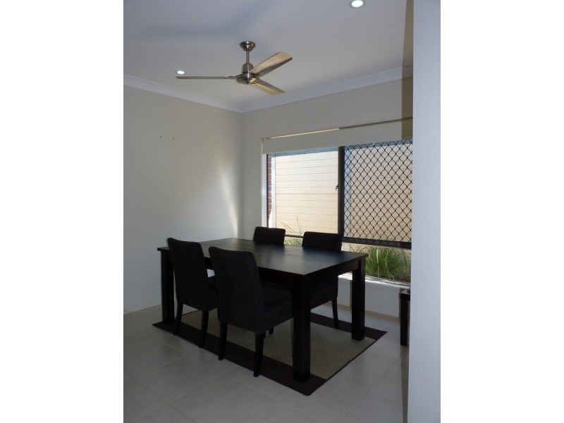 61 Cowen Terrace, North Lakes QLD 4509