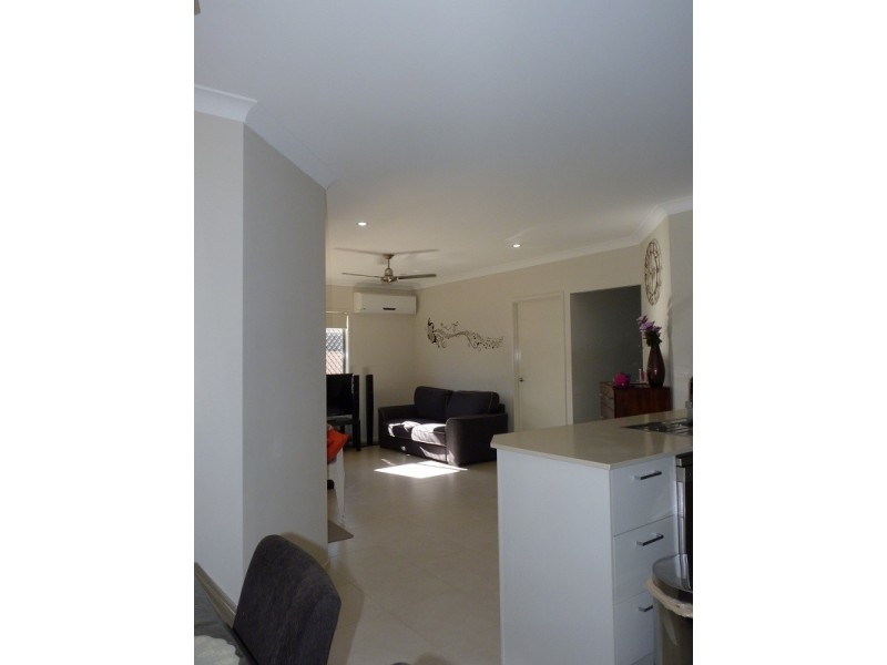 61 Cowen Terrace, North Lakes QLD 4509
