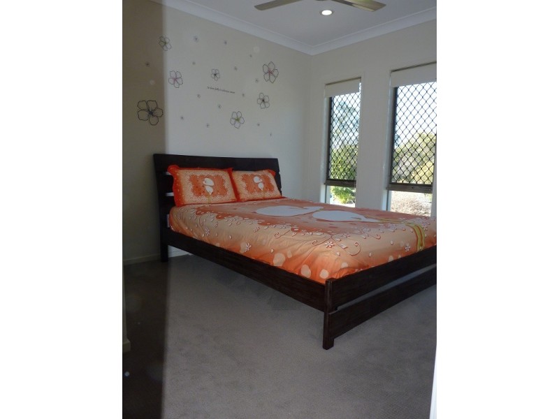 61 Cowen Terrace, North Lakes QLD 4509