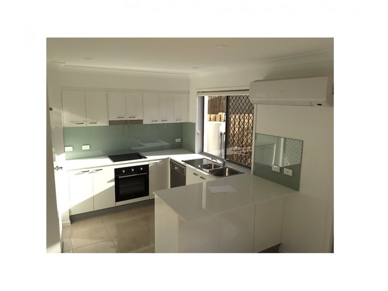 N2 / 54 Grahams Road, Strathpine QLD 4500