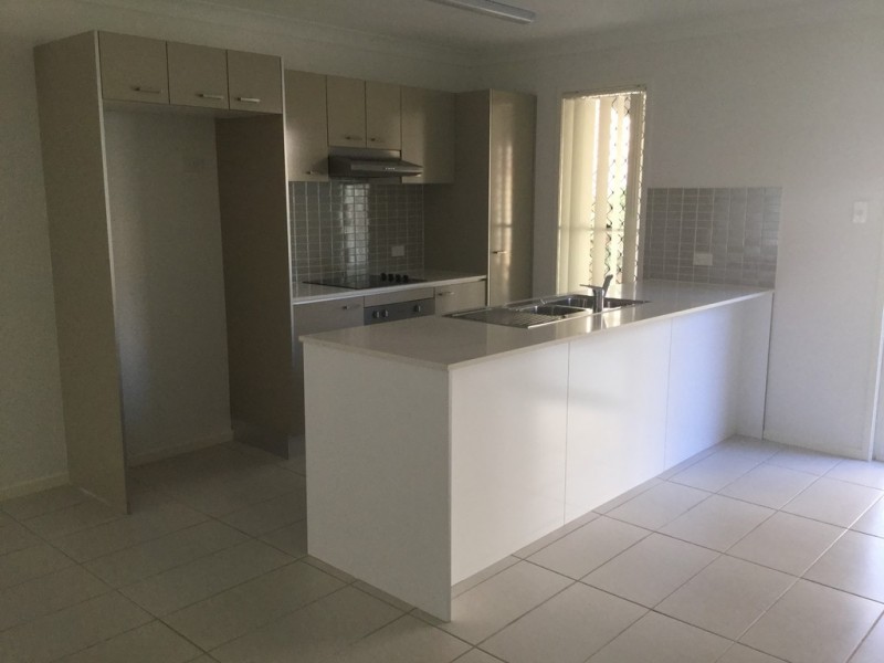 22/75 Gordon Rd, Redland Bay QLD 4165