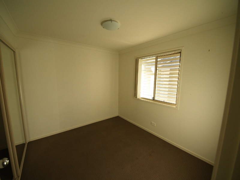 OC/30 Fleet Drive, Kippa-ring QLD 4021