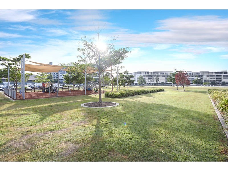 38 (D04) Skyring Tce, Teneriffe QLD 4005