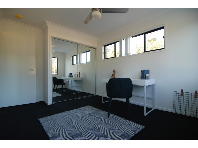 Unit 02/702 Trouts Road, Aspley QLD 4034