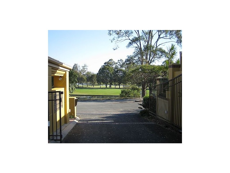 21 Paradise Springs Avenue, Robina QLD 4226
