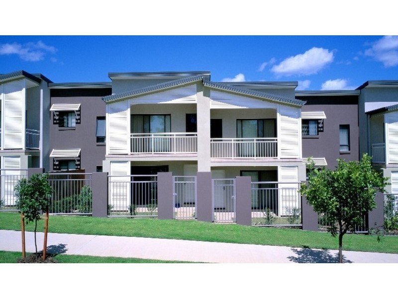 8/12 Geraldton Drive, Varsity Lakes QLD 4227