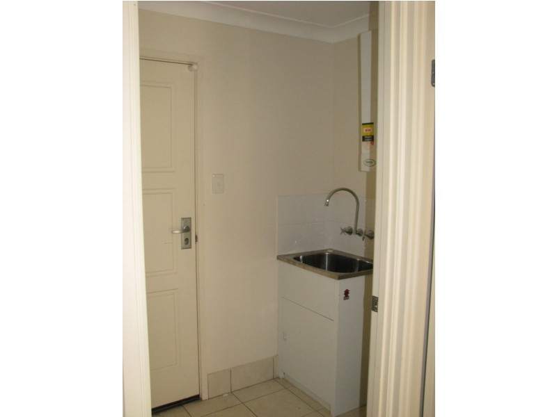 8/12 Geraldton Drive, Varsity Lakes QLD 4227