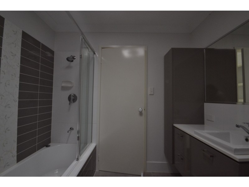 9 Milan Street, Forest Lake QLD 4078