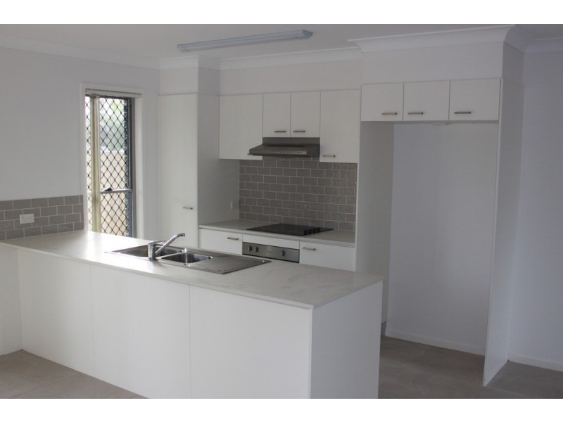 62/104A River Hills Road, Eagleby QLD 4207