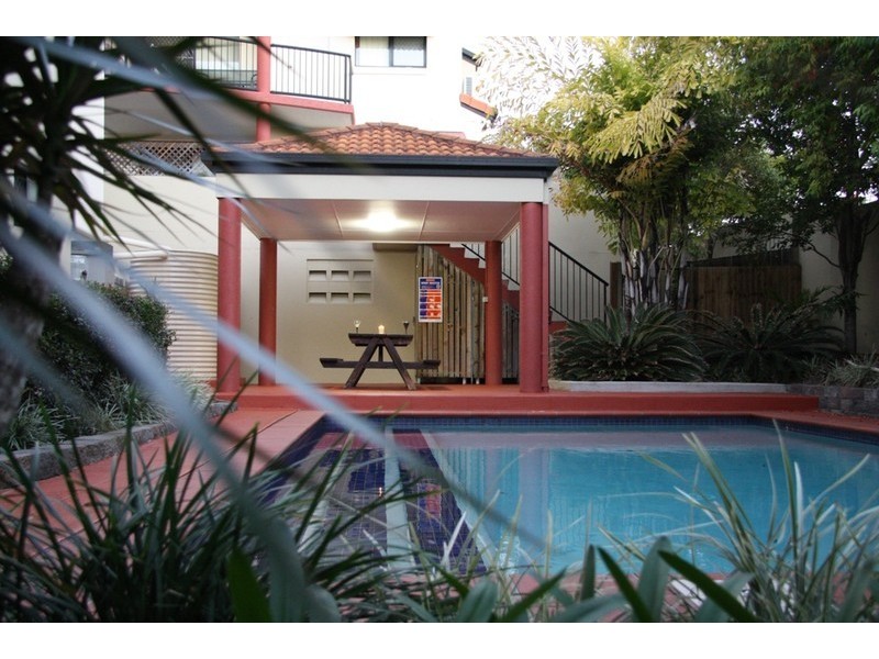 25/15 Dansie Street, Greenslopes QLD 4120