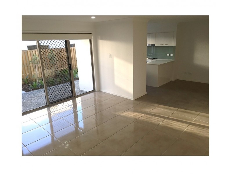 54 Grahams Road, Strathpine QLD 4500