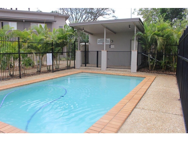 10/06 Canton Court, Manly West QLD 4179