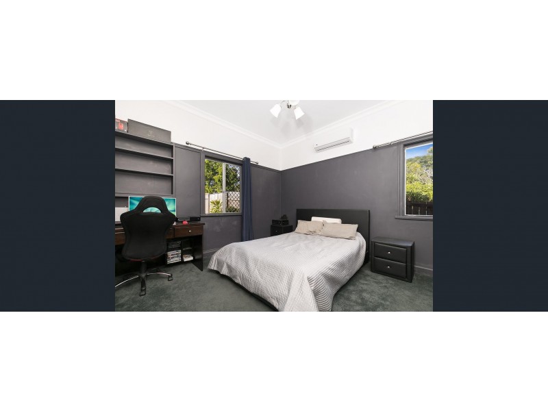 2 Dudley Street, Annerley QLD 4103