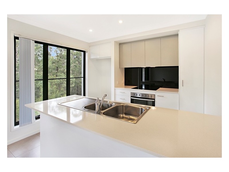 14 (OFFICE) Lincoln Parade, Springfield QLD 4300