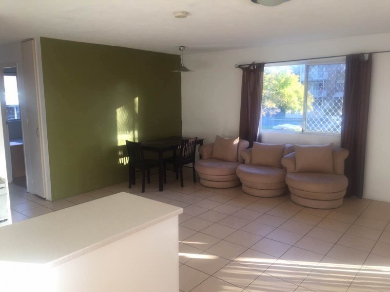 4 203 Scarborough St, Southport QLD 4215