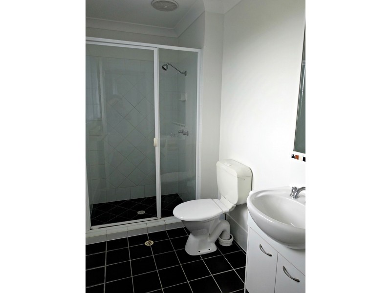11 Federation Street, Wynnum West QLD 4178