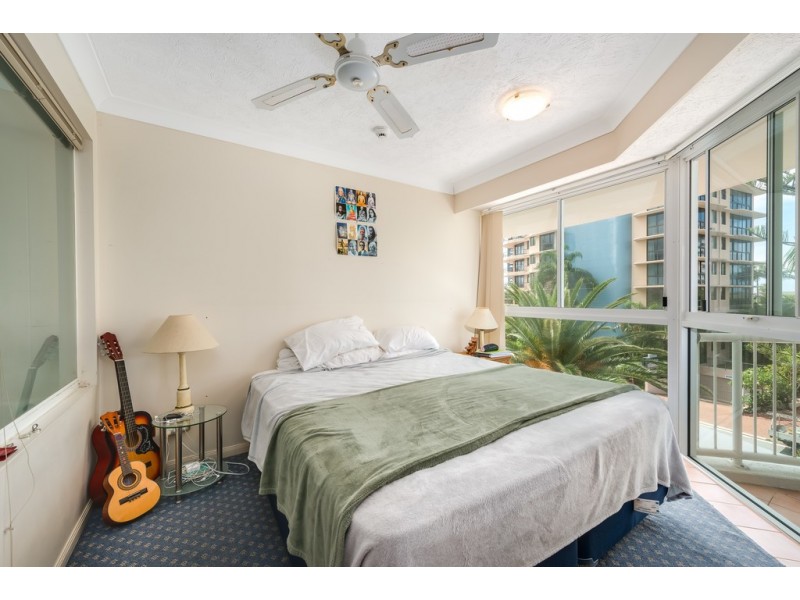 24/210 SURF PARADE, Surfers Paradise QLD 4217