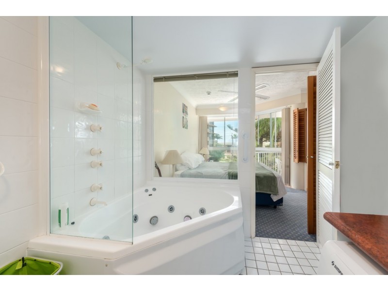 24/210 SURF PARADE, Surfers Paradise QLD 4217