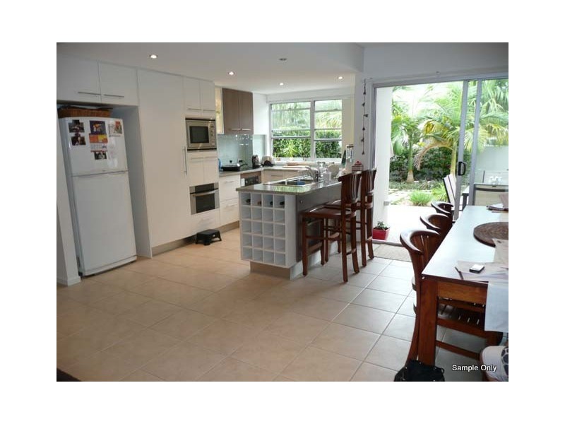 86/7 Grand Parade, Parrearra, Kawana Island QLD 4575