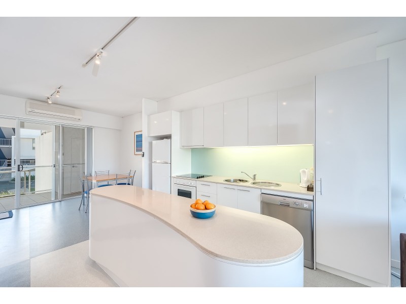 21/98 UNIVERSITY DRIVE, Varsity Lakes QLD 4227