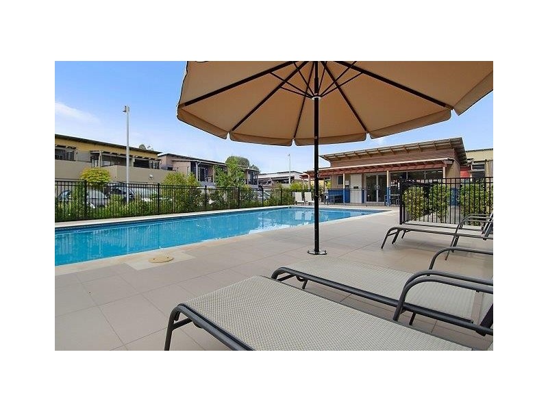 32/123 Barrack Road, Cannon Hill QLD 4170