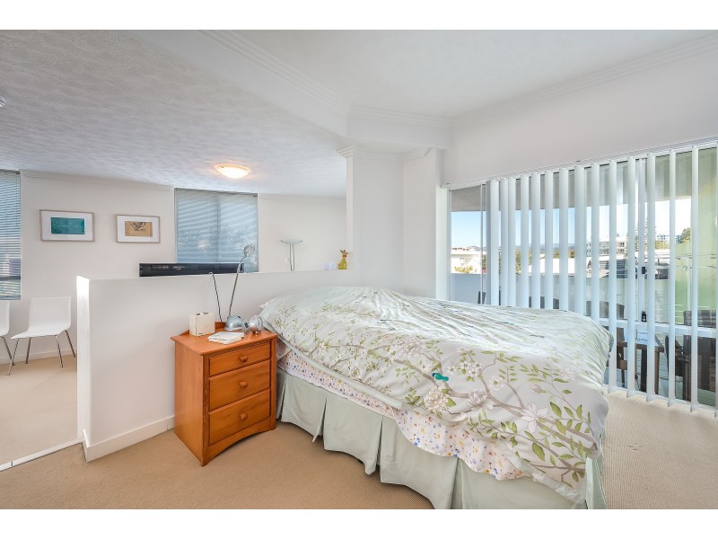 69/98 University Drive, Varsity Lakes QLD 4227