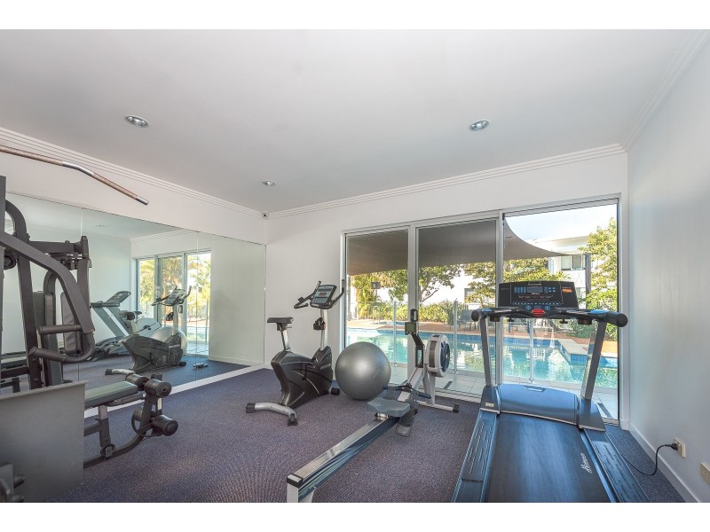 69/98 University Drive, Varsity Lakes QLD 4227