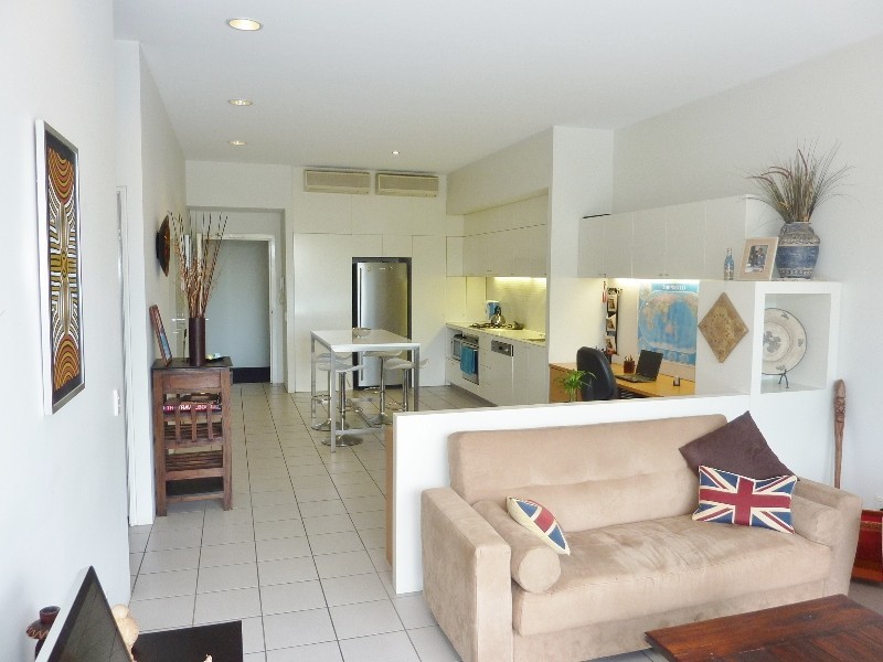 38 (B15) Skyring Terrace, Teneriffe QLD 4005