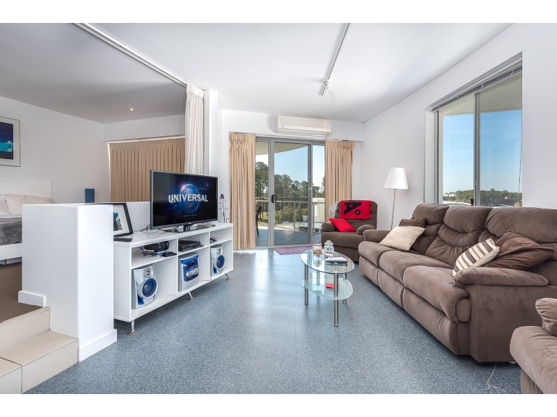 81/98 University Drive, Varsity Lakes QLD 4227