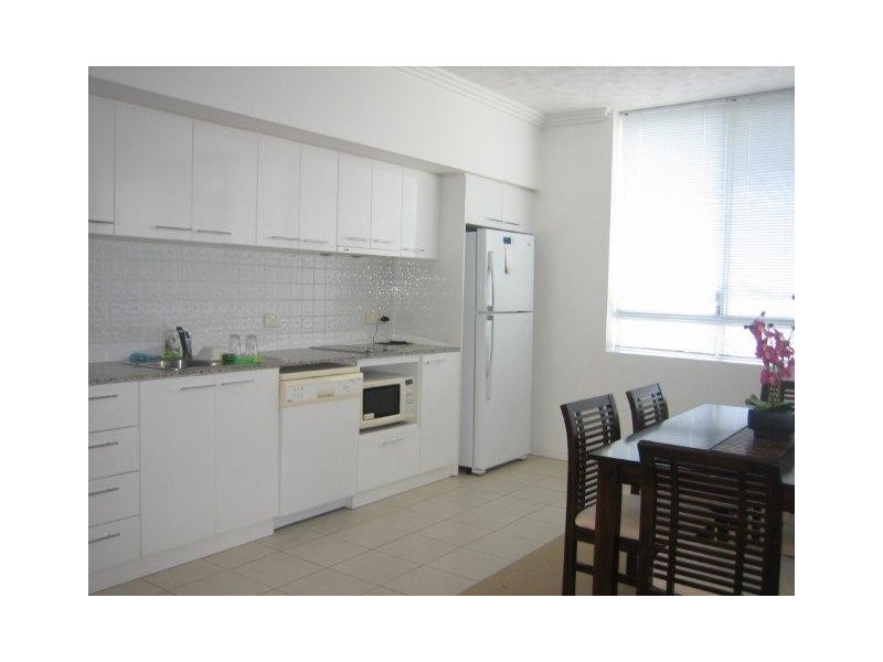 98 UNIVERSITY DRIVE, Varsity Lakes QLD 4227
