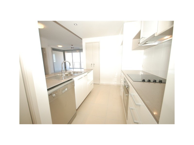 27C/129 Laver Drive, Robina QLD 4226