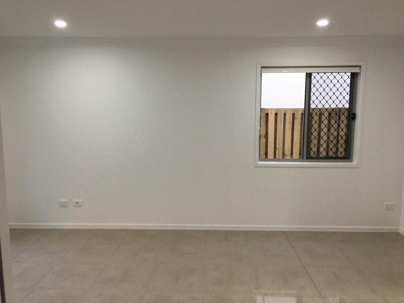 54 Grahams Road, Strathpine QLD 4500