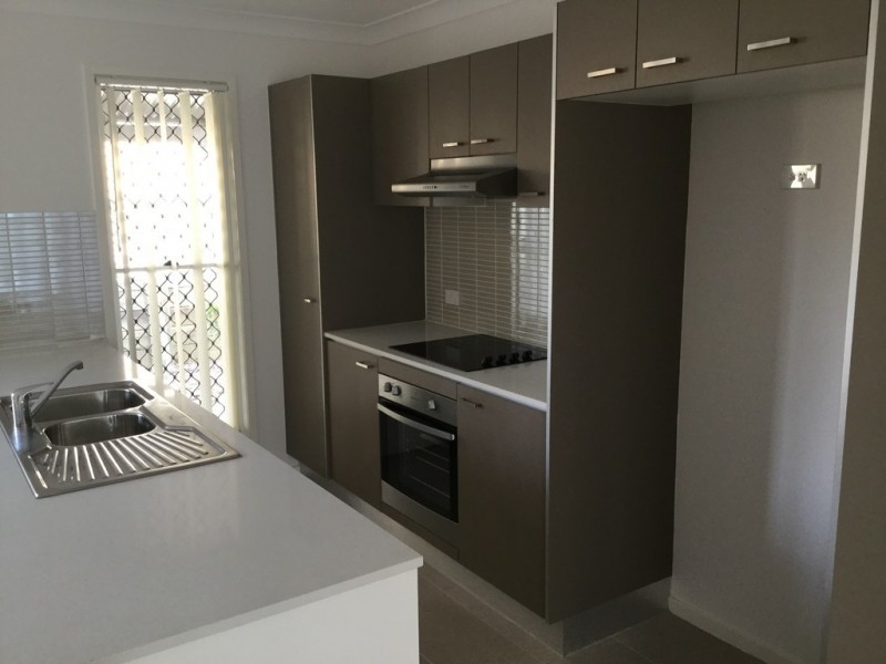 11/75 Gordon Rd, Redland Bay QLD 4165