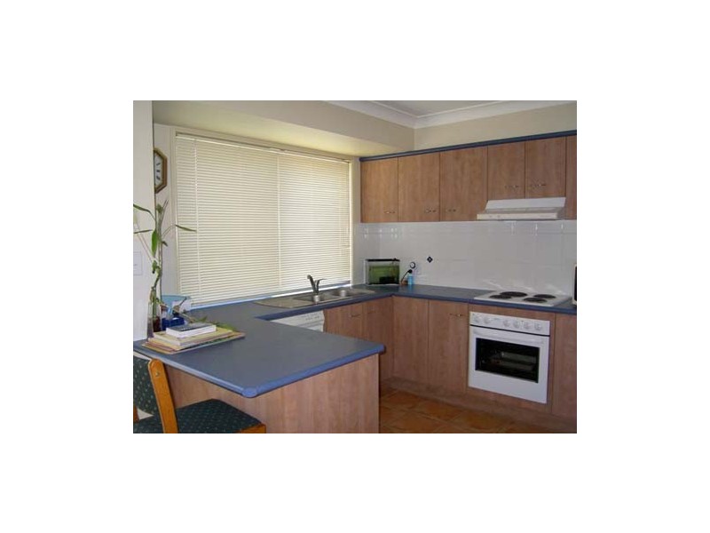 2 Studio Drive, Pacific Pines QLD 4211