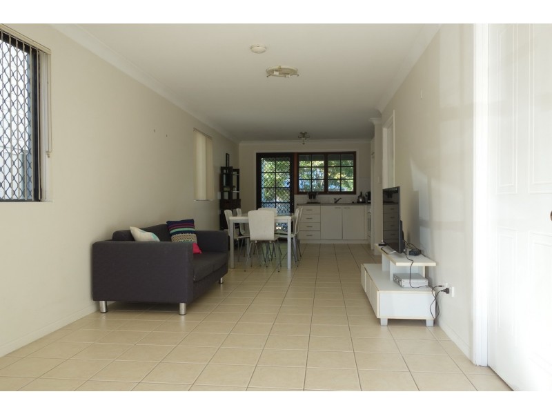 2/50 Merton Road, Woolloongabba QLD 4102