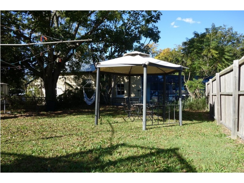 2/50 Merton Road, Woolloongabba QLD 4102