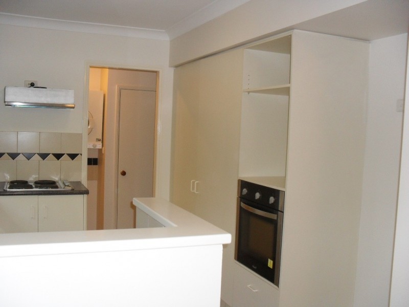 18 Batchworth Road, Molendinar QLD 4214