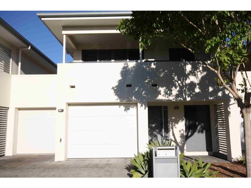 11 ROSEWOOD PLACE, Murarrie QLD 4172