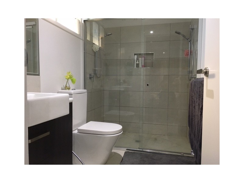 3 Watarrka Ave, Fitzgibbon QLD 4018