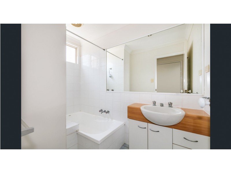 8/36 albert street, Waterford QLD 4133