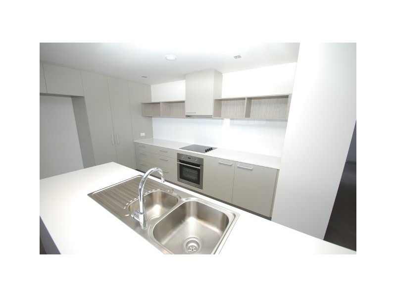 125/133 Laver Drive, Robina QLD 4226