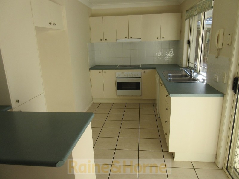 22/8 Gemview St, Calamvale QLD 4116