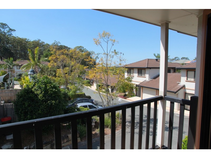 13/12 GREENDALE WAY, Carindale QLD 4152