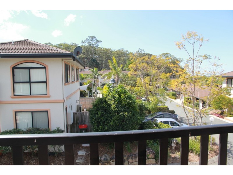 13/12 GREENDALE WAY, Carindale QLD 4152