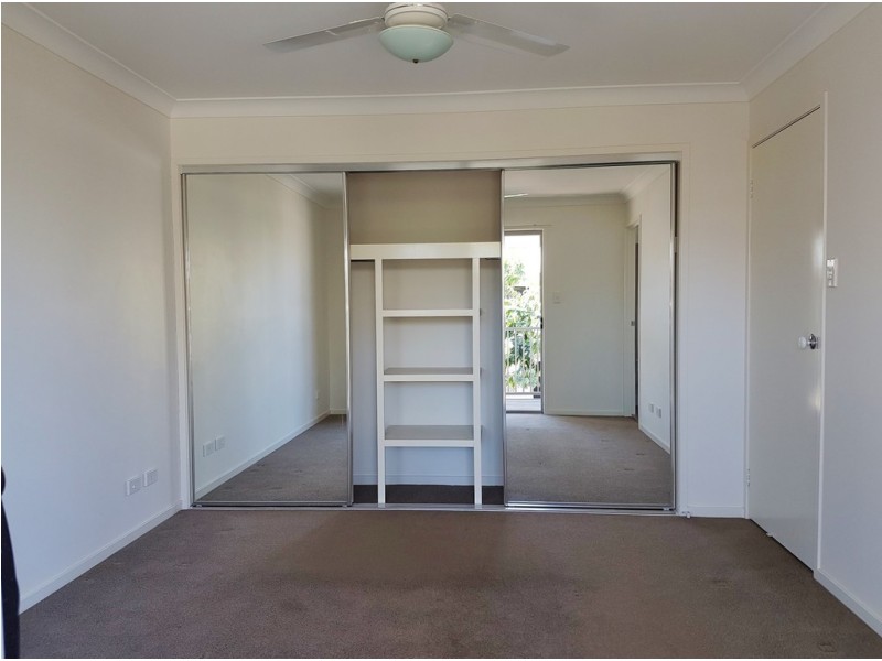 80 GROTH RD, Boondall QLD 4034